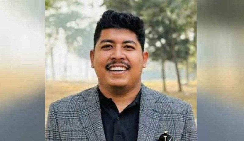 ছাত্রদল নেতার মোবাইল চুরি করে ফেসবুকে পোস্ট দিলো চোর