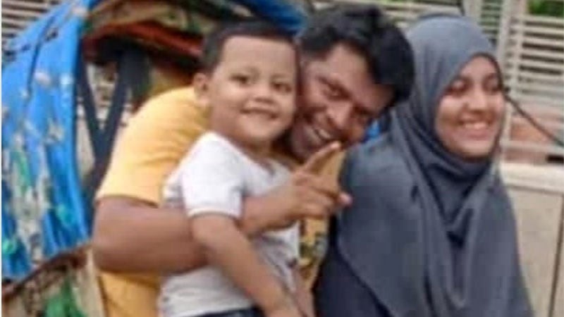 ফ্ল্যাট থেকে স্বামী-স্ত্রী ও সন্তানের মরদেহ উদ্ধার