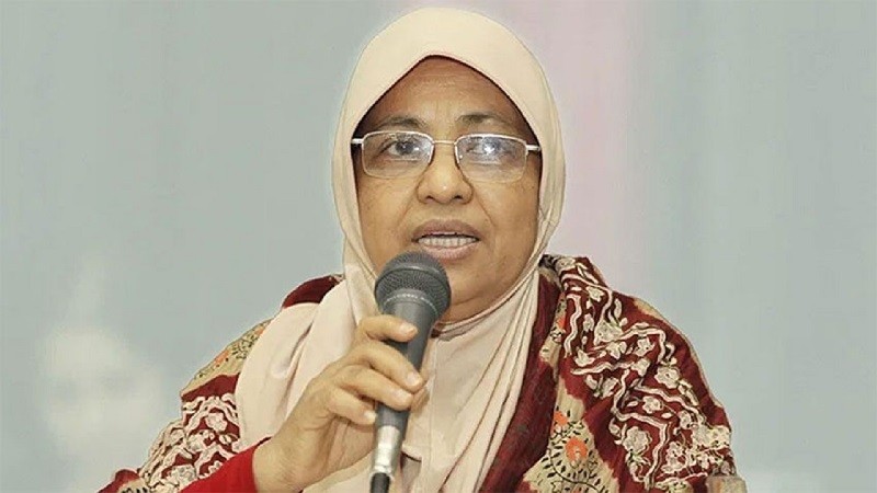 চিকিৎসার জন্য সিঙ্গাপুর গেলেন স্বাস্থ্য উপদেষ্টা