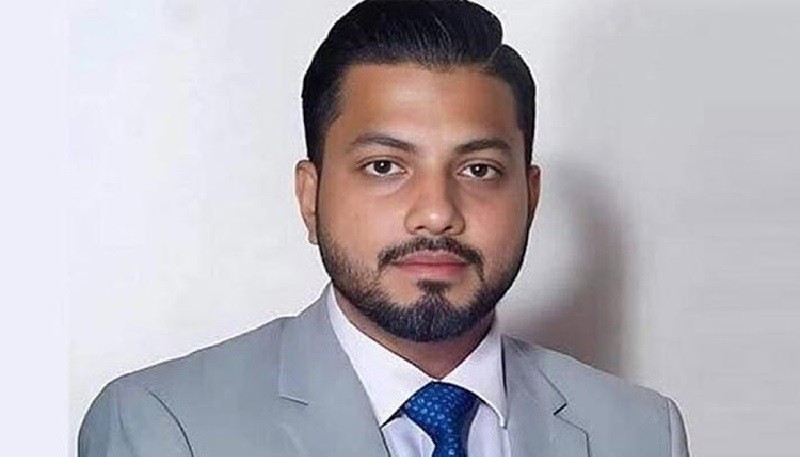 সব বললে অনেকের পোশাক খুলে যেতে পারে: ইশরাক হোসেন