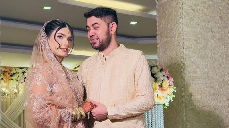 কনে আর্মি অফিসার, বর গায়ক এটা পৃথিবীতে বিরল : তানজীব সারোয়ার