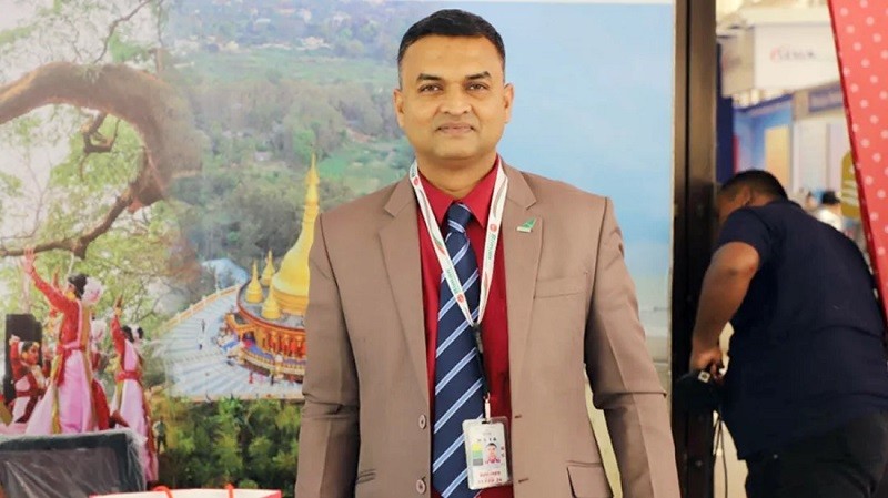 দুর্নীতি ও তথ্য গোপনের অভিযোগে বিমানের উপমহাব্যবস্থাপক মাসুদ খান সাময়িক বরখাস্ত