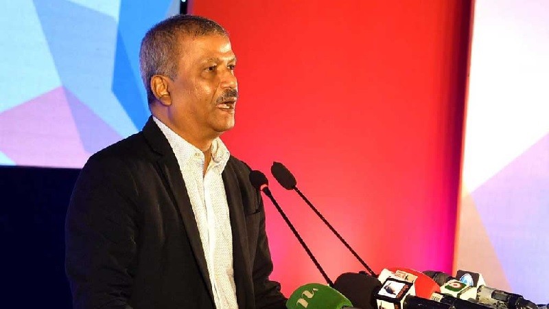 আমাদের সরবকারের অনেক টাকা বিশ্বাস করেন, কেউ খেয়াল করে না: আসিফ নজরুল
