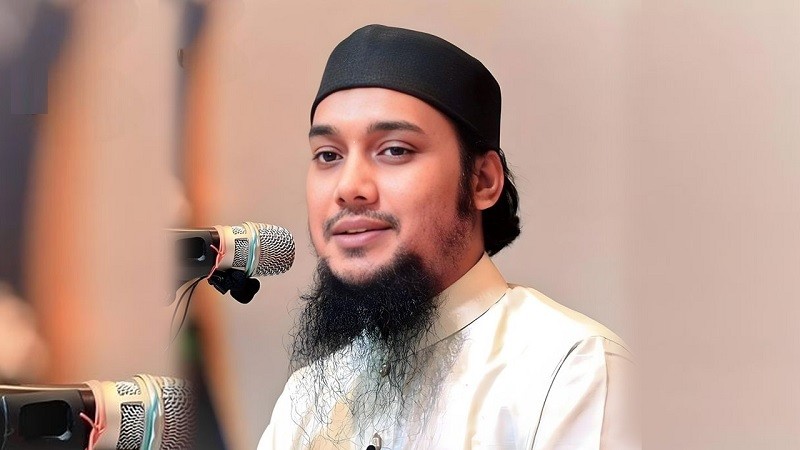 স্ত্রীর অভিযোগের জবাব দিলেন আবু ত্বহা আদনান