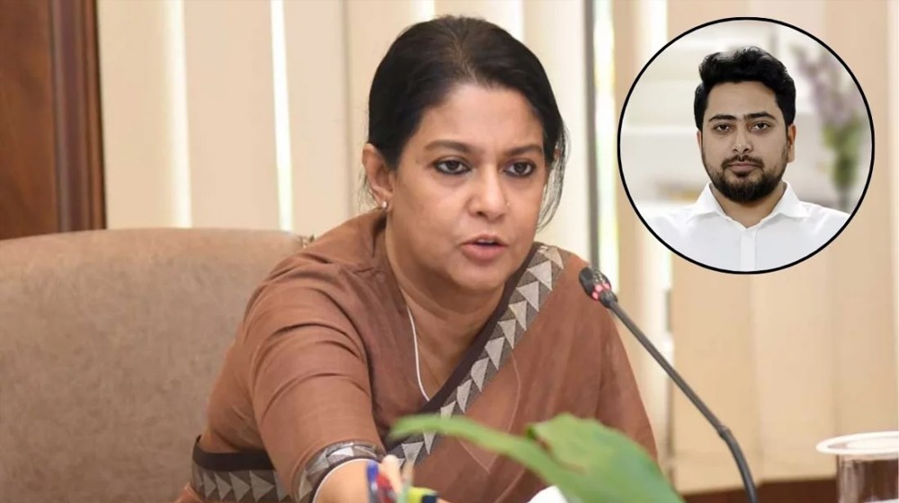 কারা সেফ এক্সিট চায়, নাহিদকে পরিষ্কার করার আহ্বান উপদেষ্টার