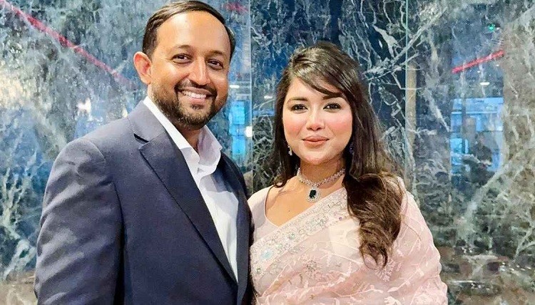 তৃতীয়বার বিয়ের পর স্বামীর কাছে যা চাইলেন তনী