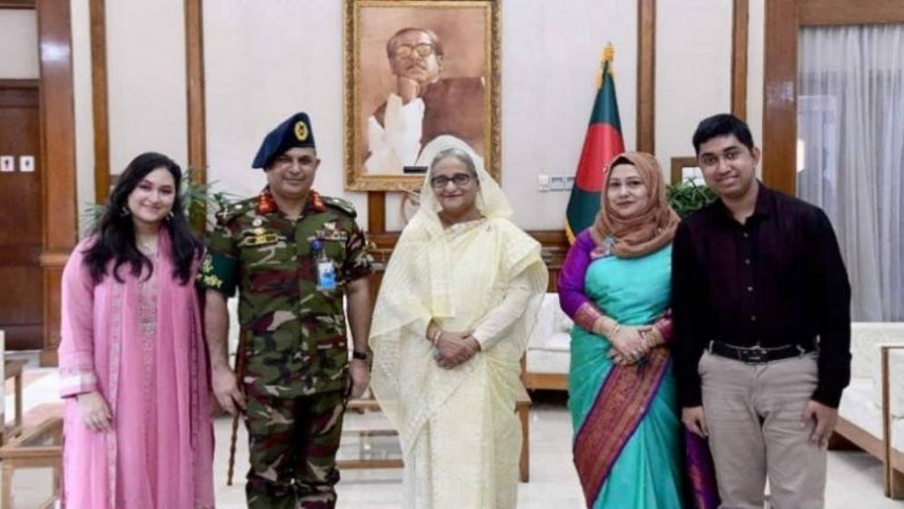 কোথায় আছেন সেই মেজর জেনারেল কবীর?