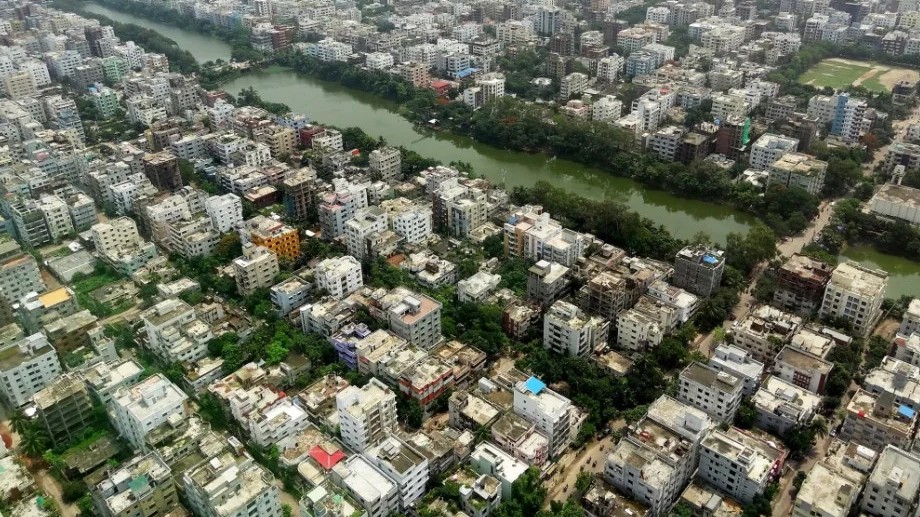এমন শক্তিশালী ভূমিকম্প আগে দেখেনি রাজধানীবাসী