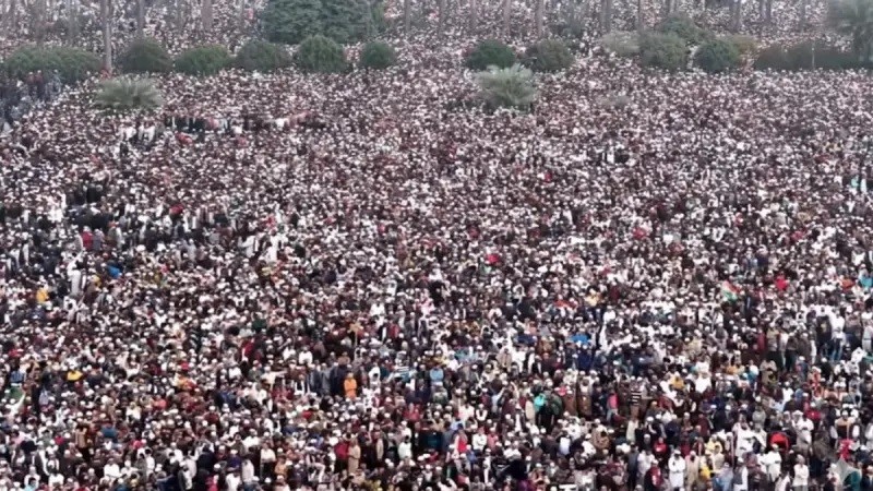 খালেদা জিয়ার শেষ বিদায় জানাতে কানায় কানায় পূর্ণ জানাজাস্থল