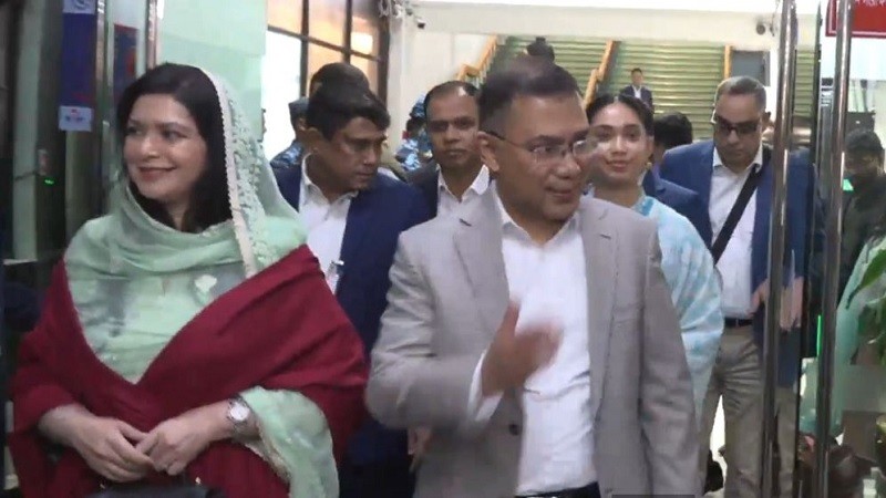 ঢাকার মাটিতে পৌঁছেছেন তারেক রহমান