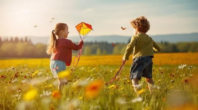 খেলার ছলেই শিশুর মনের বিকাশ ঘটাতে পারেন যেভাবে