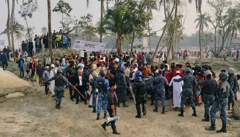 বিএনপি ও এনসিপির মধ্যে তুমুল সংঘর্ষ