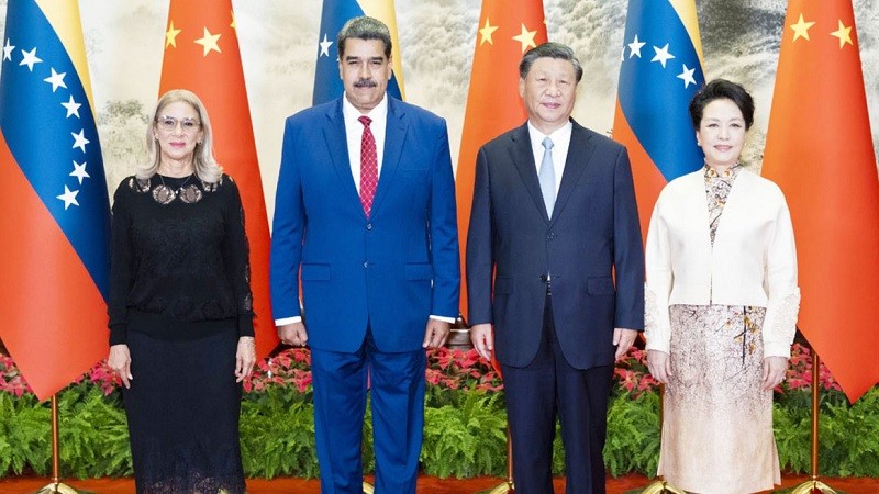 অবিলম্বে মাদুরো ও তার স্ত্রীকে মুক্তির দাবি জানিয়েছে চীন