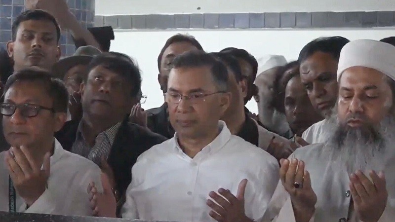 শাহজালাল (রহ.) এর মাজার জিয়ারত করলেন তারেক রহমান