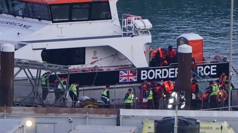 যুক্তরাজ্যে 'রেড অ্যালার্ট' জারি