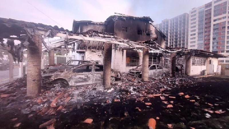 ভেনেজুয়েলা হামলা চালায় দেড় শতাধিক মার্কিন বিমান,  নিহত ৪০