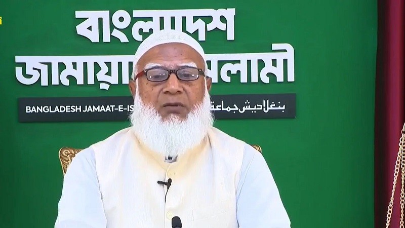 জাতির উদ্দেশে ভাষণ দিচ্ছেন জামায়াত আমির