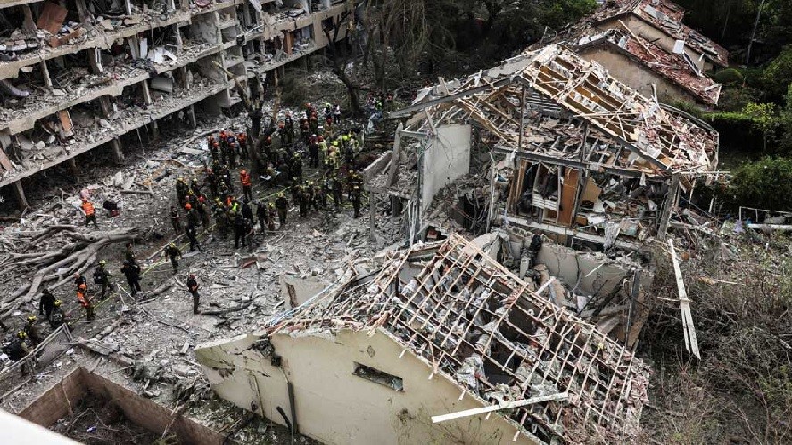 ইসরাইলের বিভিন্ন শহরে ব্যাপক ক্ষেপণাস্ত্র হামলা