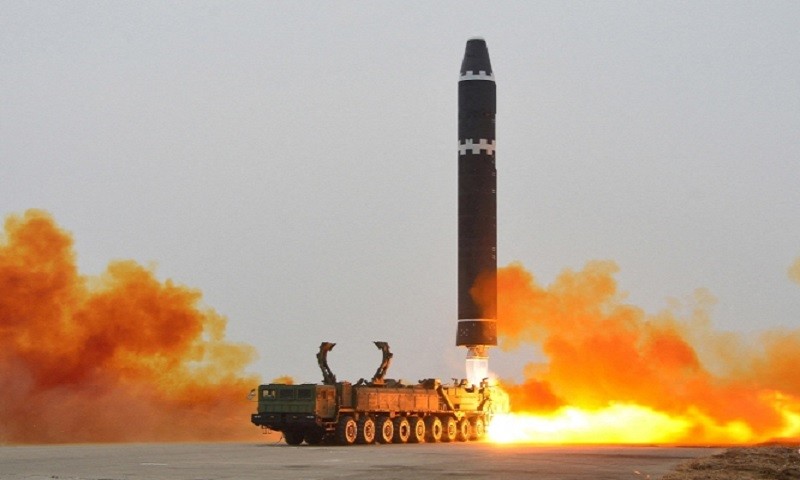 একযোগে ১০টিরও বেশি ব্যালিস্টিক ক্ষেপণাস্ত্র ছুড়ল উত্তর কোরিয়া