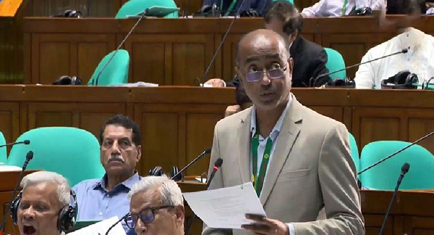 সংবিধান সংশোধনে ১৭ সদস্যের কমিটি গঠন হবে: আইনমন্ত্রী