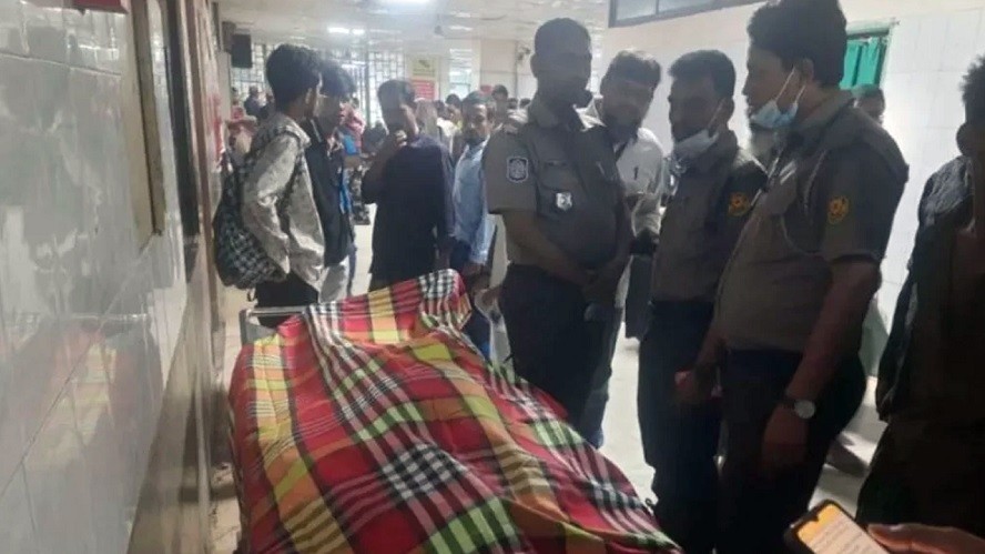 রাজধানীর নিউ মার্কেটে যুবককে গুলি করে হত্যা
