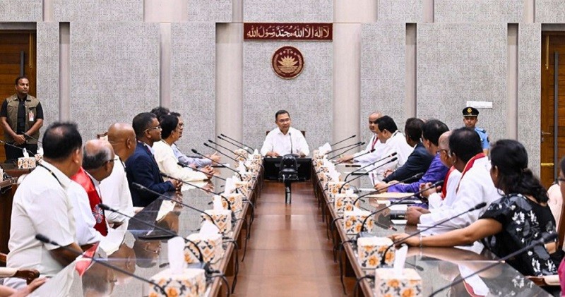 প্রোটেস্ট্যান্ট চার্চের নেতাদের সঙ্গে প্রধানমন্ত্রীর শুভেচ্ছা বিনিময়