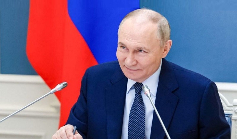 রাশিয়া ইরানের পাশে থাকবে, মধ্যপ্রাচ্যে শান্তি প্রতিষ্ঠায় কাজ করবে: পুতিন