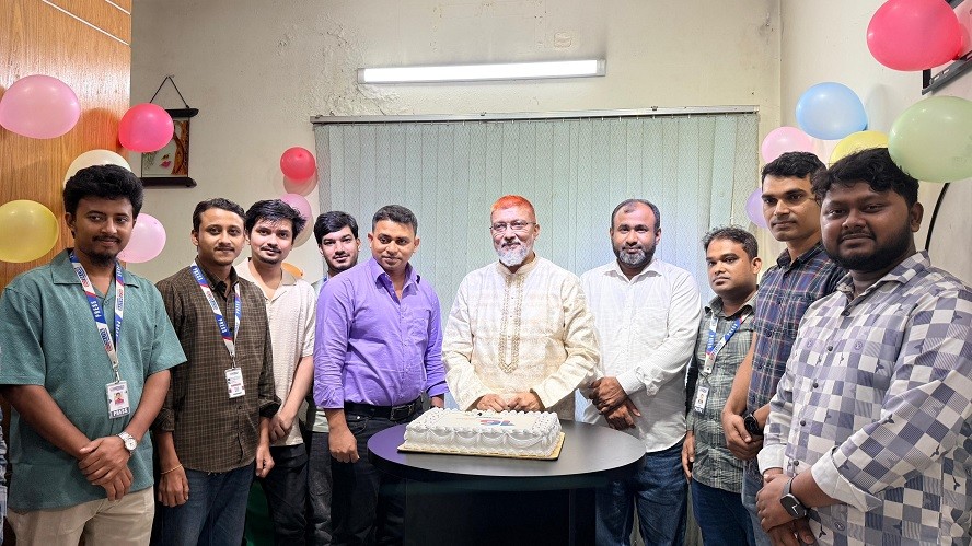 বর্ণাঢ্য আয়োজনে বিডি২৪লাইভ’র ১৫তম প্রতিষ্ঠাবার্ষিকী পালিত