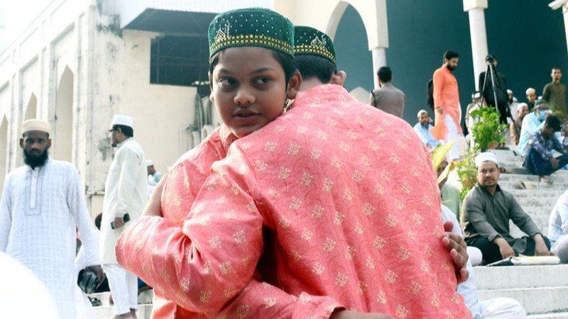 ত্যাগের মহিমায় সারাদেশে উদযাপিত ঈদুল আজহা