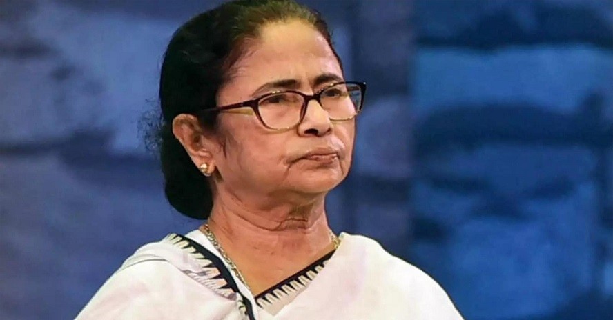 ভেঙে দেওয়া হলো পশ্চিমবঙ্গের মন্ত্রিসভা, মমতা অধ্যায়ের অবসান