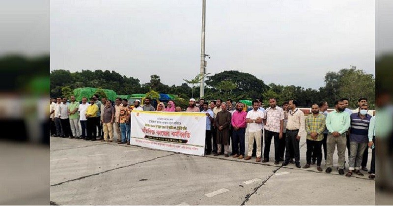 বেনাপোল স্থলবন্দরে অধিকাল ভাতা পুনর্বহালের দাবিতে ২ ঘণ্টার কর্মবিরতি