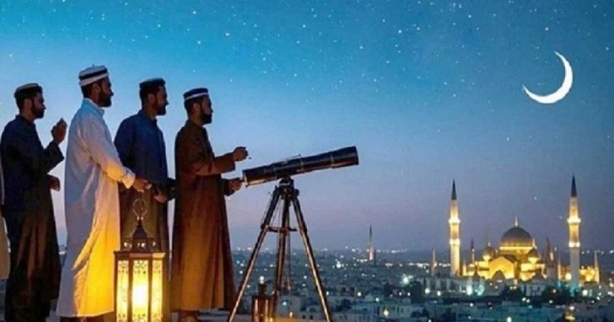 দিবালোকেই দেখা মিলল জিলহজ মাসের চাঁদ, জানা গেল ঈদের তারিখ