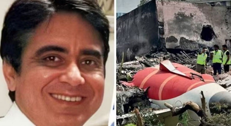 ‘আপনি কেন ইঞ্জিন বন্ধ করলেন?’ জবাবে অন্যজন, ‘আমি করিনি’