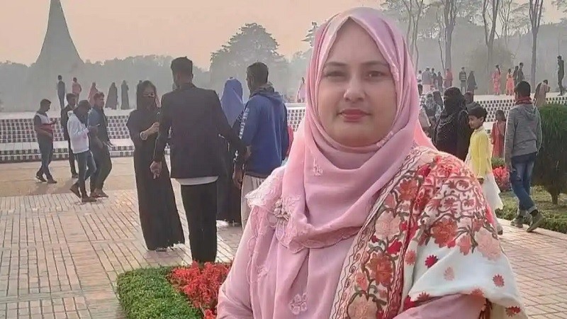 জামিন পেয়ে জেল থেকে বের হতেই ফের গ্রেপ্তার আ. লীগ নেত্রী