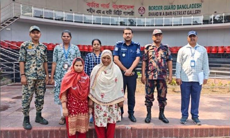 পাচারের শিকার দুই বাংলাদেশি নারীকে বেনাপোল দিয়ে ফেরত দিল ভারত