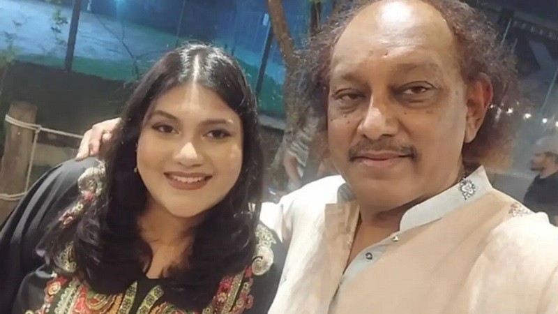 শারীরিক অবস্থার অবনতি কারিনার, মেয়েকে বাঁচাতে সর্বোচ্চ চেষ্টা বাবার