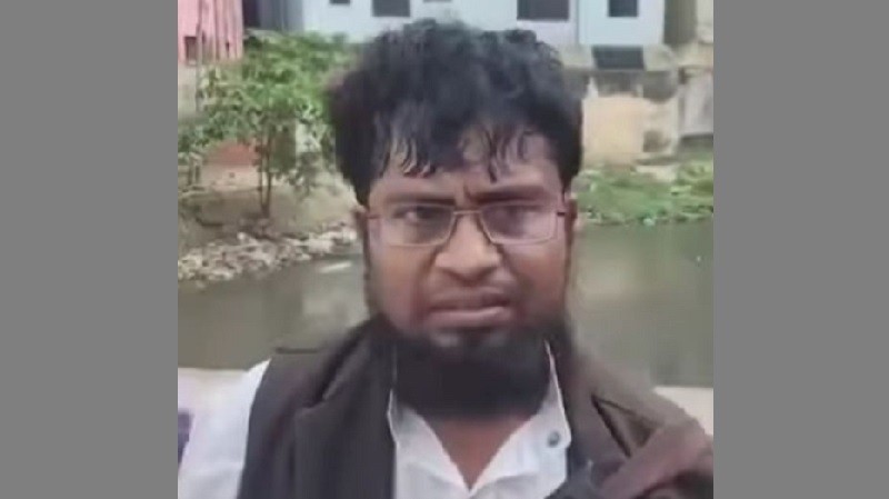 দানবাক্স চুরির সময় হাতেনাতে ধরা ভাইরাল সিদ্দিক