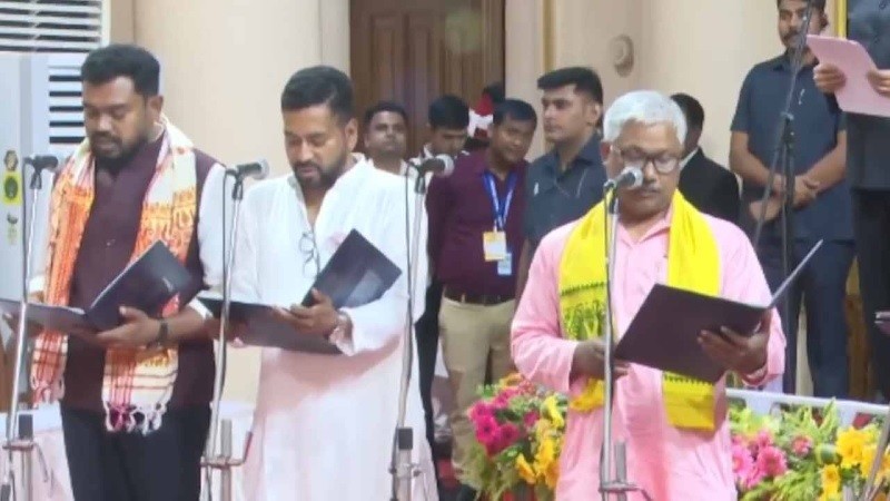 পূর্ণাঙ্গ মন্ত্রিসভা গঠন করলেন শুভেন্দু অধিকারী