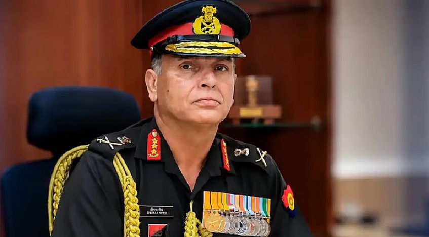 নেপাল সেনাবাহিনীর জেনারেল হলেন ভারতীয় সেনাপ্রধান